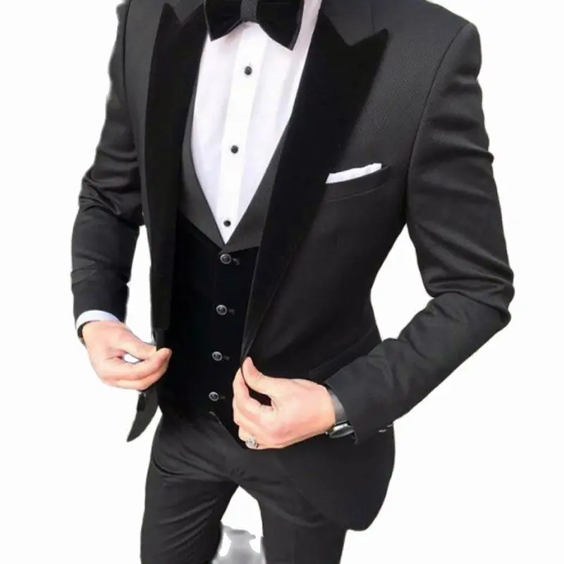 Рисунок 3 - Облегающие мужские костюмы для свадьбы