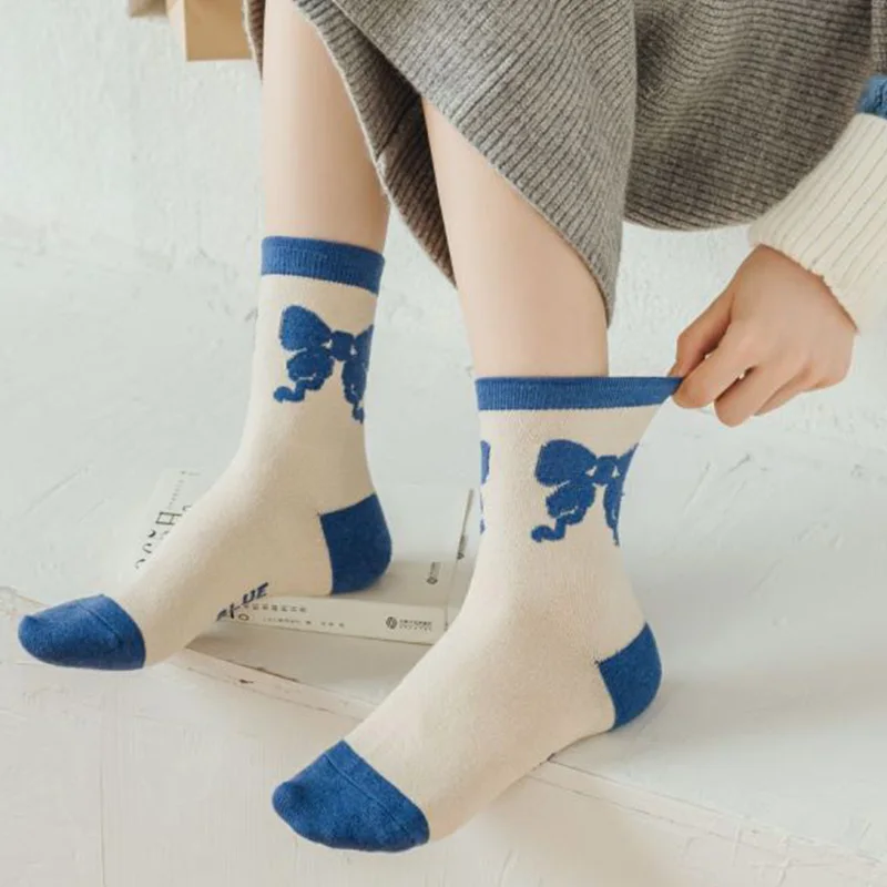 5 Pairs Cold Resistance Long Winter Socks Women Fashion Print  Thick Wool Socks Cartoon Animals Kawaii Leg Warmers Korean Style