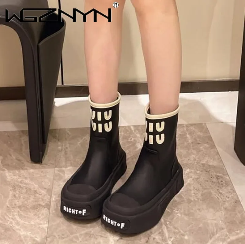 Женские кожаные ботильоны на платформе 2025 года модная обувь среднем каблуке