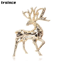 new three dimensional deer brooch golden color christmas deer animal mens corsage womens clothing accessories spille donna