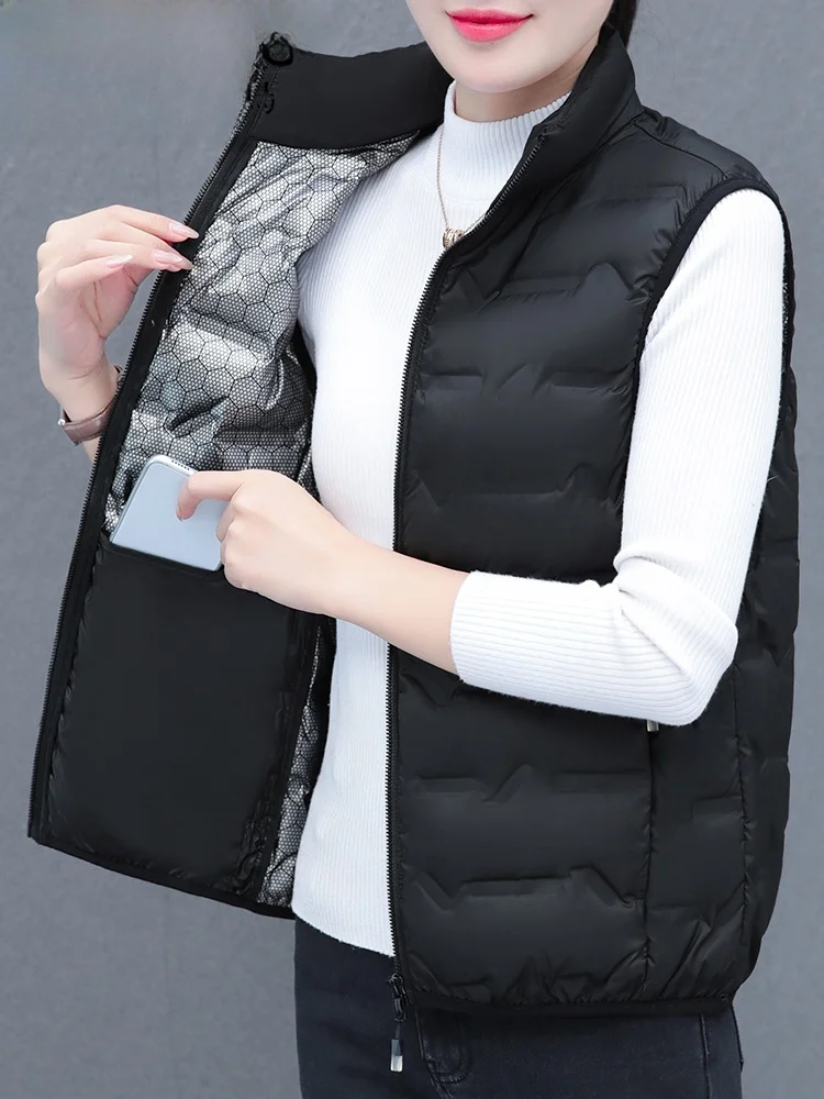 Пуховой женский жилет Woodpecker новинка 2024 зимний легкий теплый на белом утином пуху