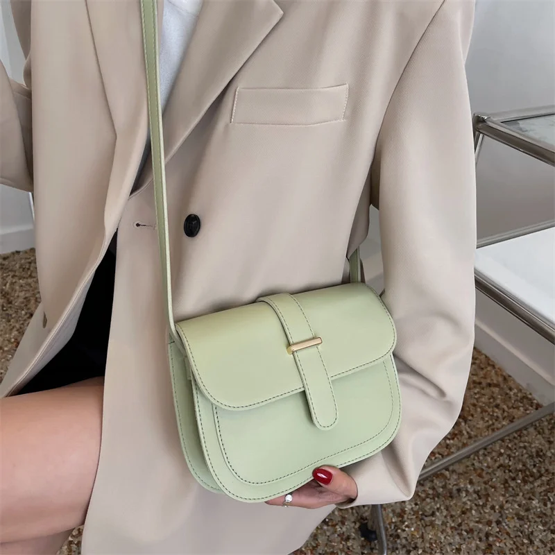 

Women's bag 2022 spring and summer new fashion foreign style single shoulder bag diagonal cross bag small square bag armpit bag