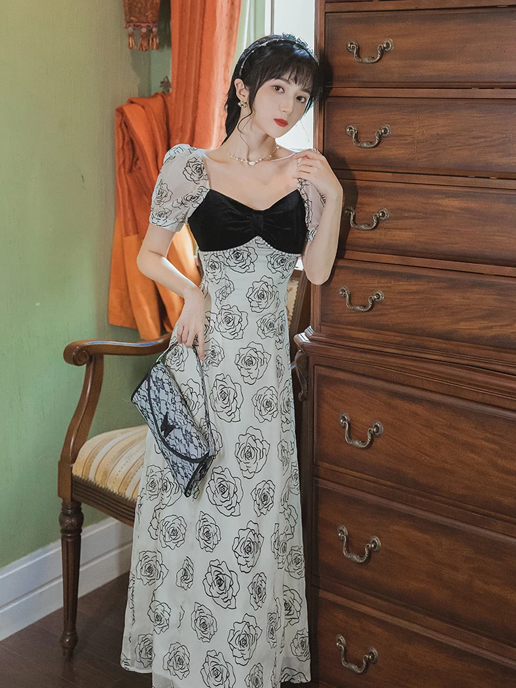 

Женское винтажное платье с принтом, черное платье составного кроя с квадратным вырезом, бусинами и рукавами-фонариками в стиле ретро, лето ...