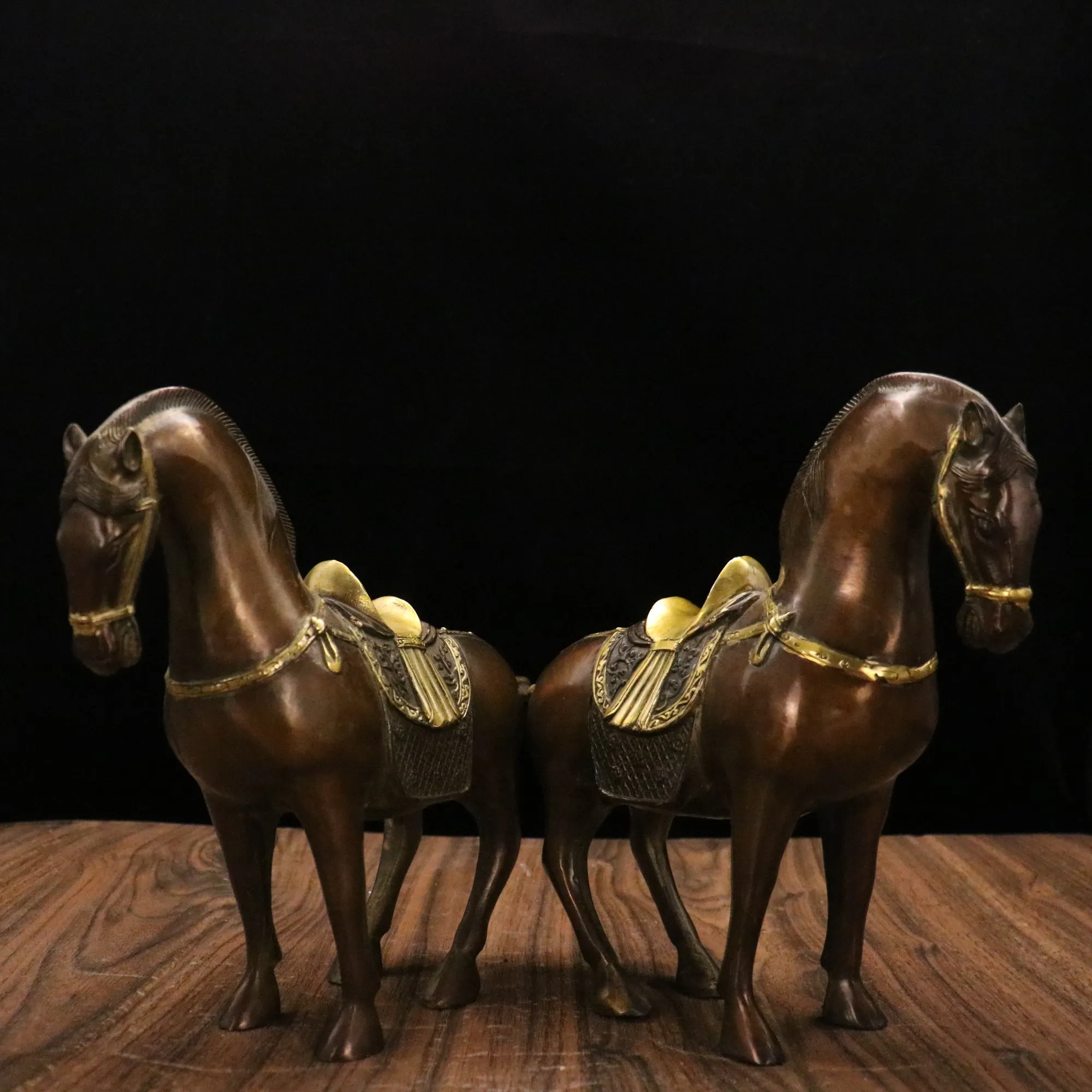 

9" Chinese Folk Collection Old Brass Gilt Patina Don horse zodiac horse a pair Gather fortune ornament Town house Exorcism