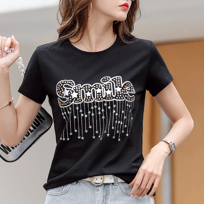 

Женская хлопковая футболка с коротким рукавом, круглым вырезом и бахромой