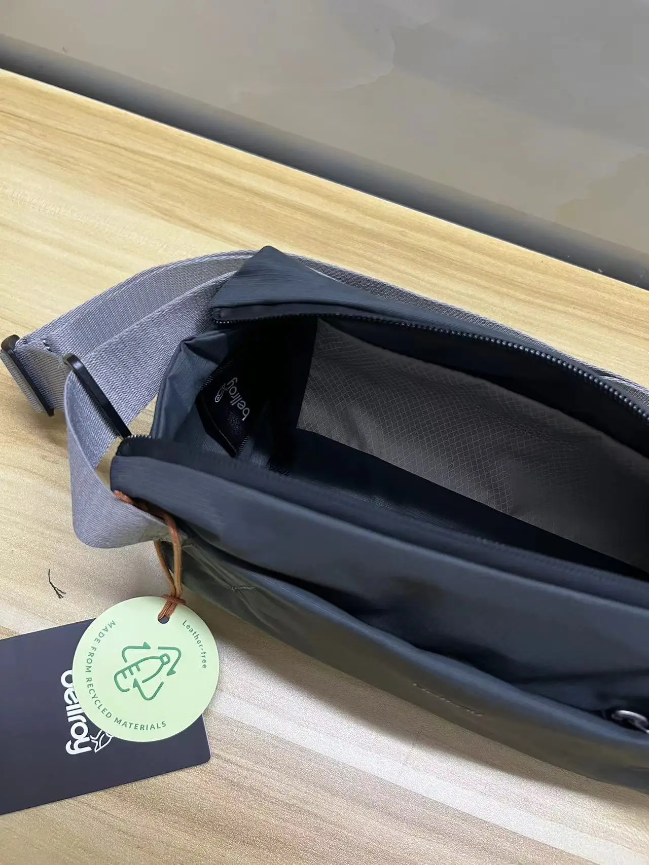 bellroy Australia Sling 4L Waterproof Chest Bag One Shoulder Large Capacity Crossbody Men's and Women's Waist