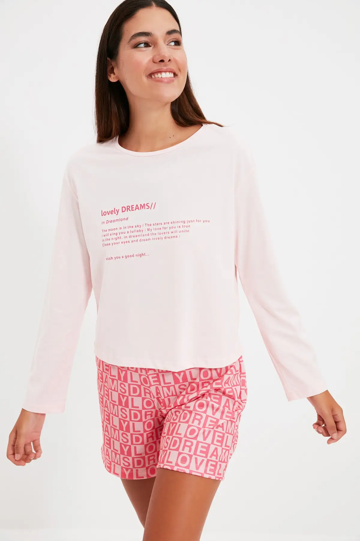 

Trendyol Slogan Printed Knitted Pajamas Set THMAW22PT0074