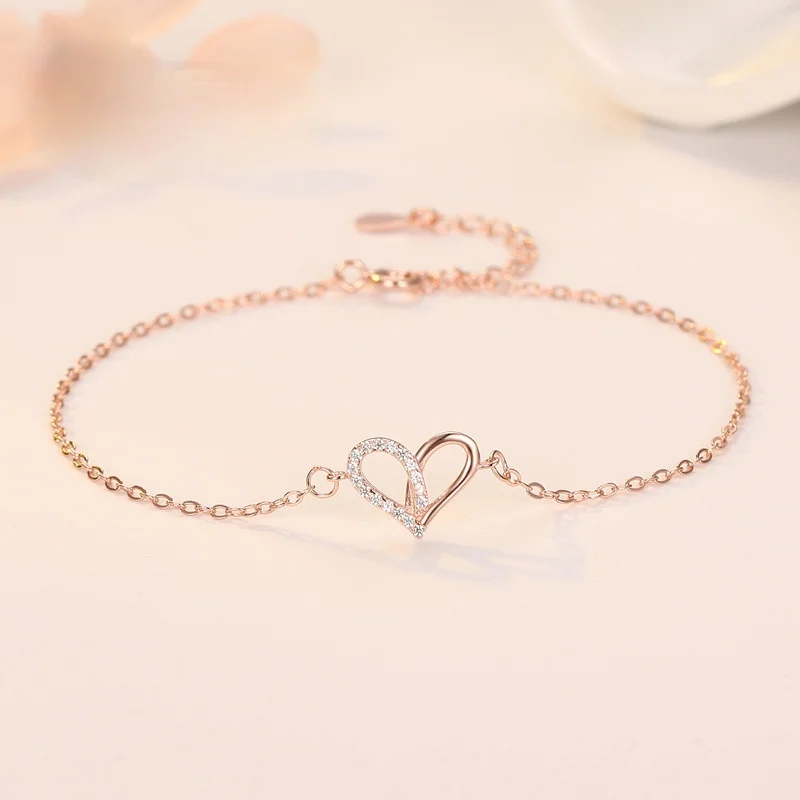 Браслет с сердцем из чистого серебра пробы |