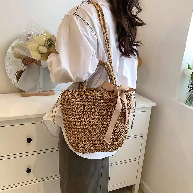 

2022 New Straw Woven Bag Double Handle Single Shoulder Bag Messenger Woven Bag Trend Vacation Photo Beach Bag Women's Bag