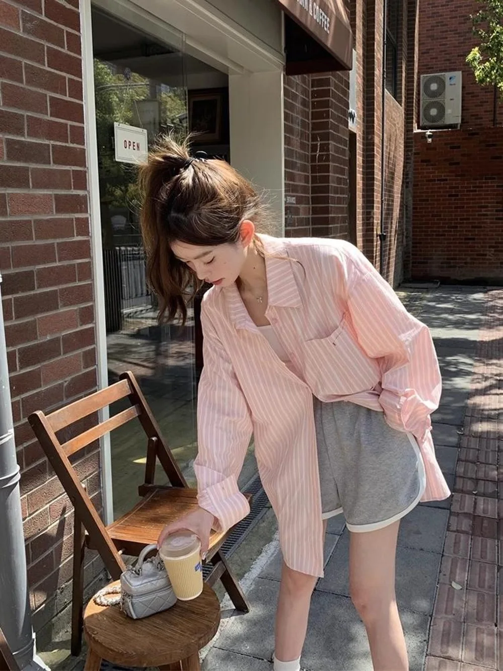 Рубашка женская средней длины в полоску милая блузка Корейском стиле свободная