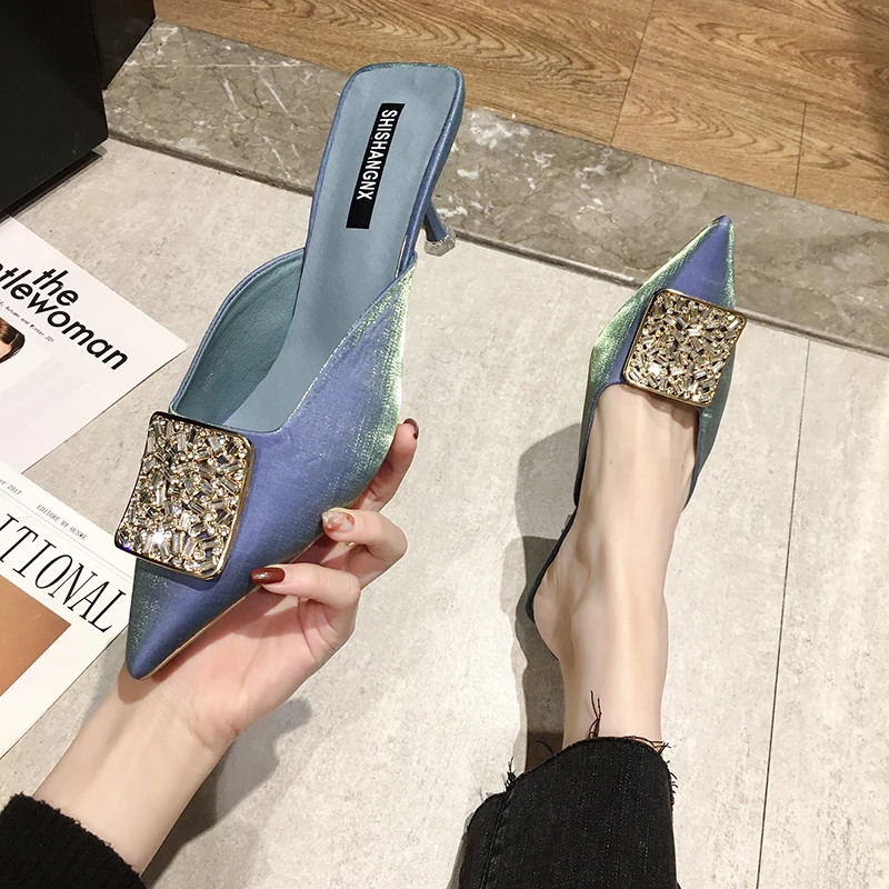 

Female Shoes Glitter Slides Pointed Toe Thin Heels Med Slippers Soft Heeled Mules Fashion 2022 Jelly Comfort High Luxury PU Crys