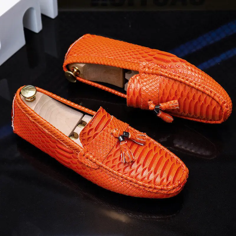 

Autumn Fashion Orange Men Tassel Loafers Breathable Casual Leather Shoes Men Slip-on Flat Shoes Large Size 47 Mocassins Hommes
