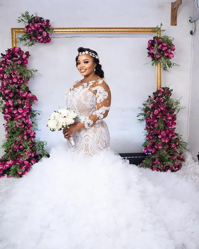 

Long Sleeve Wedding Dresses Custom Made African Nigerian Jewel Neck Lace-up Back Mermaid Applique Bride Gowns