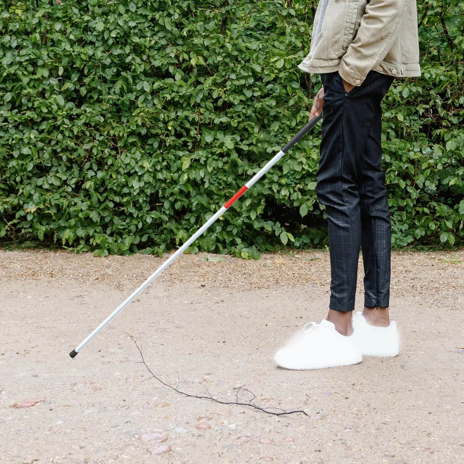 

Folding Cane Walking Cane Portable Aluminium Alloy 124cm in 5 Section Blind Cane for Blind People