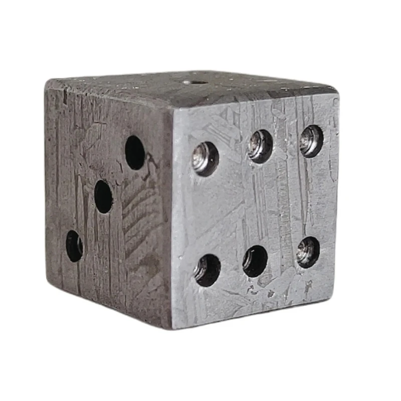 

Натуральный железный метеорит Muonionalusta