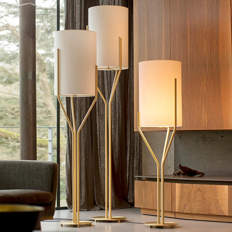 

Простые напольные светодиодные лампы в скандинавском стиле из ткани, Роскошный дизайнерский вертикальный светильник для спальни, гостиной, угловой прикроватный креативный напольный светильник
