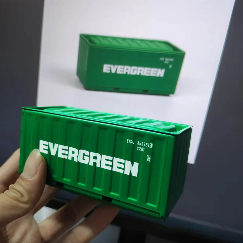 

Миниатюрный металлический контейнер