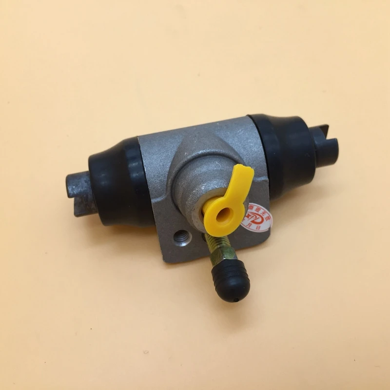 

Rear brake cylinder for BYD F3 F3R L3 G3 Rear brake branch pump