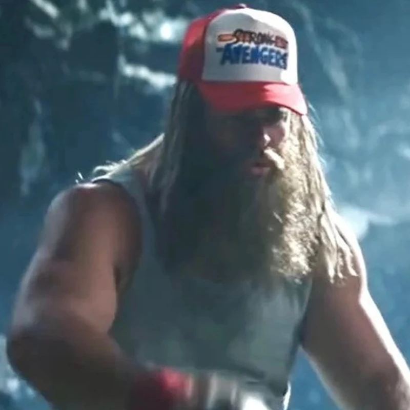 Бейсболка с супергероями из фильма Тор Любовь и гром |