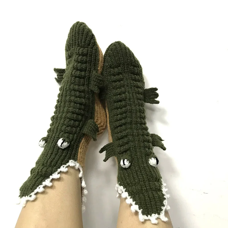 Ladies socks solid color big eye Christmas crocodile socks home floor socks warm knitted wool socks