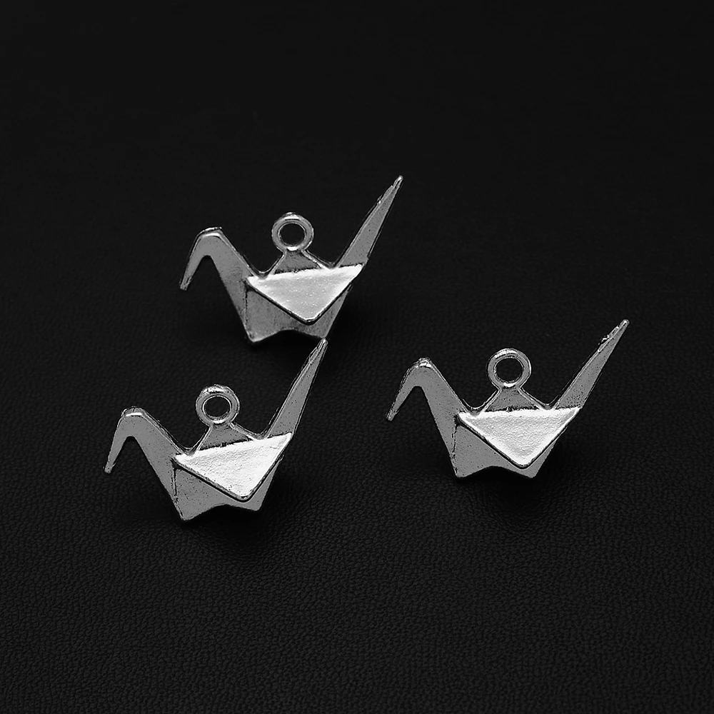 

5pcs/Lots 20x27mm Antique Silver Plated 3D Paper Crane Charm Pendants For Diy Jewellery Making Bulk Items Crafts Hqd Wholesale