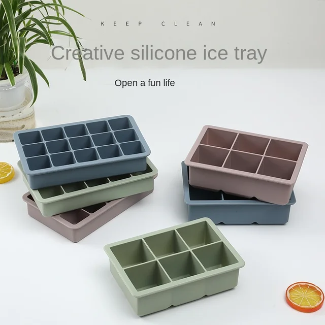 Silicone ice cube mold 3 color big grid ice cube maker flexible silicone ice cube tray with lid kitchen gadgets and accessories