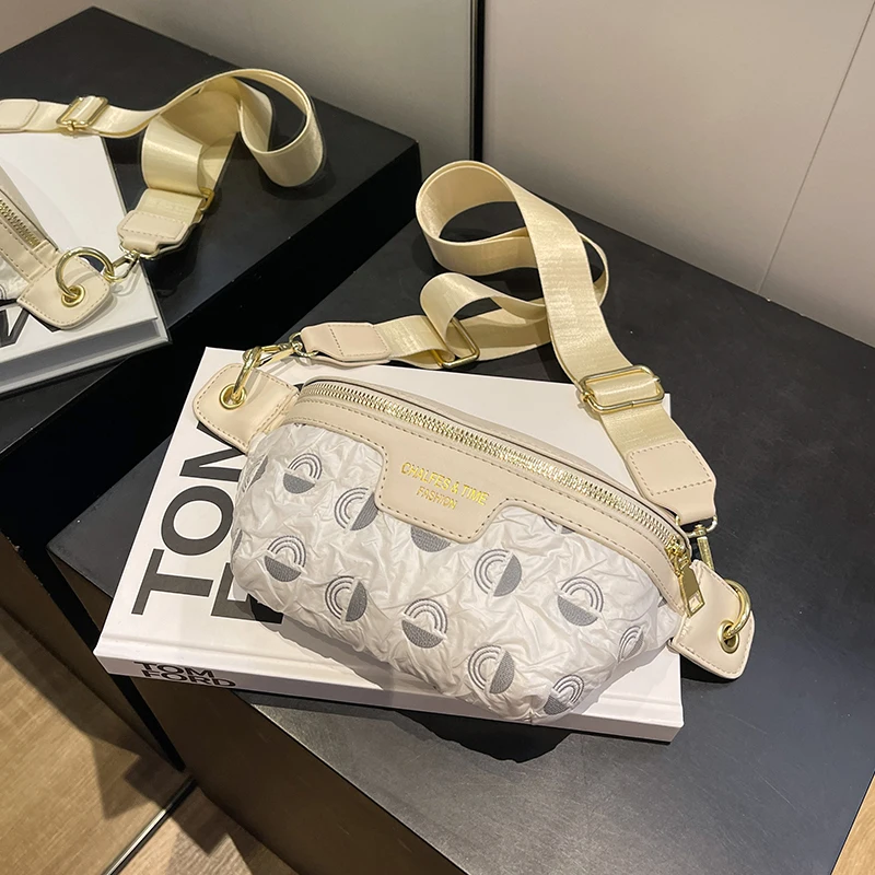 

Fashion Bag For Women 2023 Luxury design Travel Fanny pack Crossbody Designed Belt Bag Ladies Daily Street Fanny Packs wallet