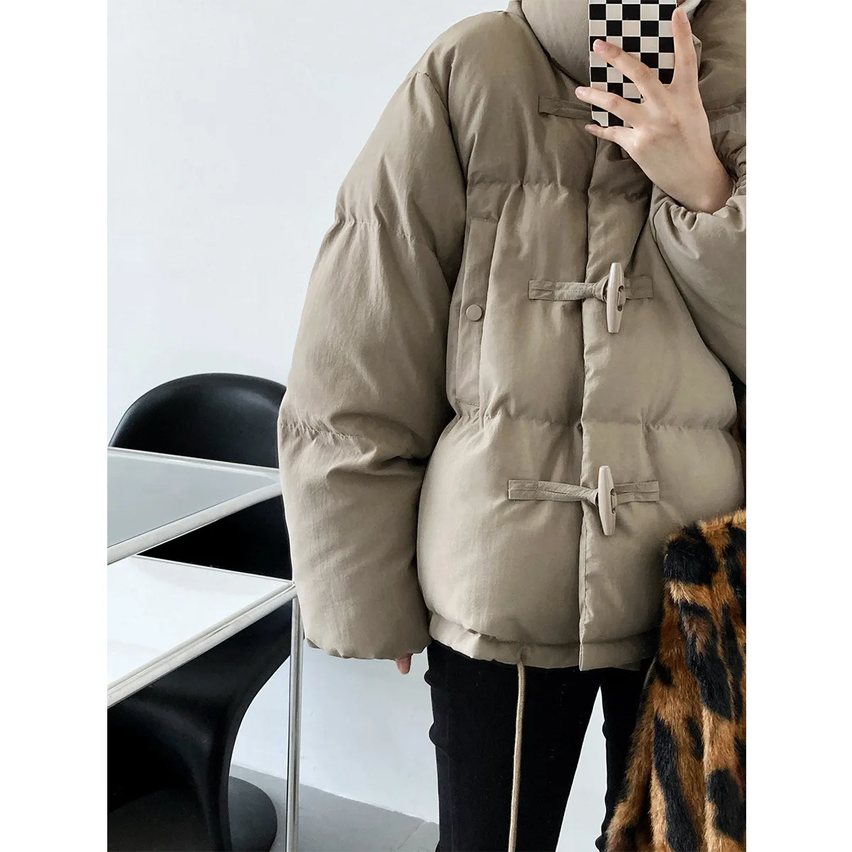 Button Cotton Clothing Women Short Fashion Winter 2022 New Fashion Bread Clothing Cotton-Padded Jacket Jacket Warm Windproof
