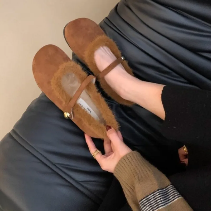 2024 новые женские туфли на плоской подошве с квадратным носком теплые плюшевые