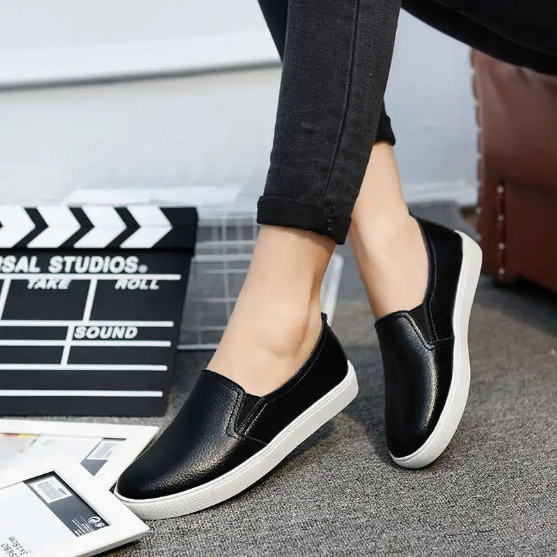 

Fashionable Sports Shoes School Women Sneakers 2021 Summer Snickers Brand Women's Sport Shoes Half Running Shoes Woman Tennis