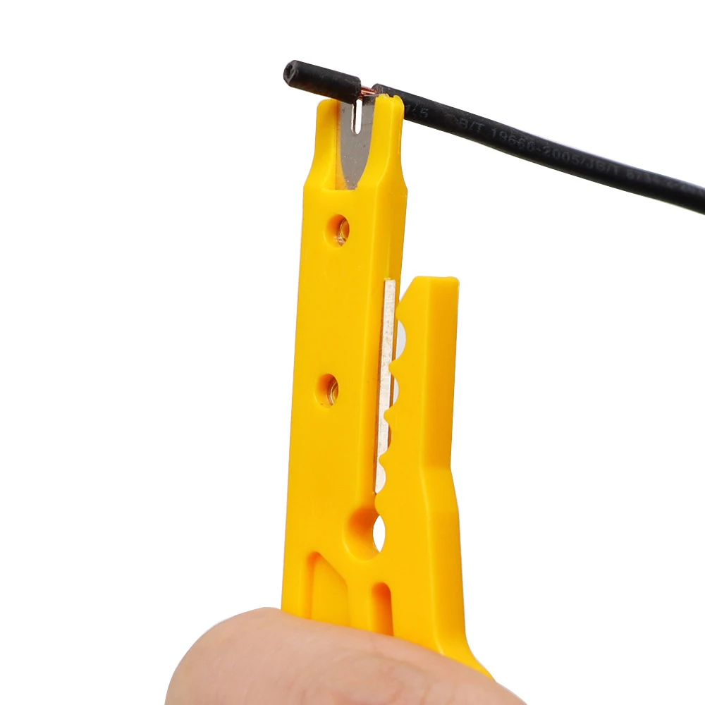 

Cable Stripping Wire Cutter Multi-function Stripper Portable Wire Stripper Crimping Tool For UTP/STP Cable Stripping Wire Cutter