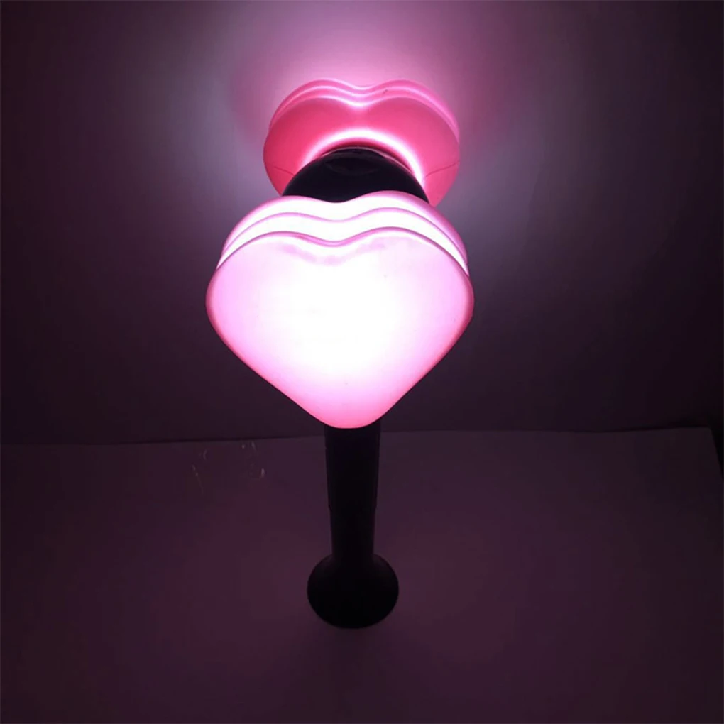 

Корея светодиодный светильник палка в форме сердца концертный фонарь хип-хоп флэш-игрушка палочки молоток флуоресцентный стержень вентиляторы подарки вечерние сувениры