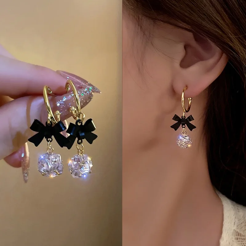 

Elegant Lady Black Bow Zircon Ball Pendant Ear Button Korean Fashion Earrings For Woman Girls Party Jewelry Gift Accessories