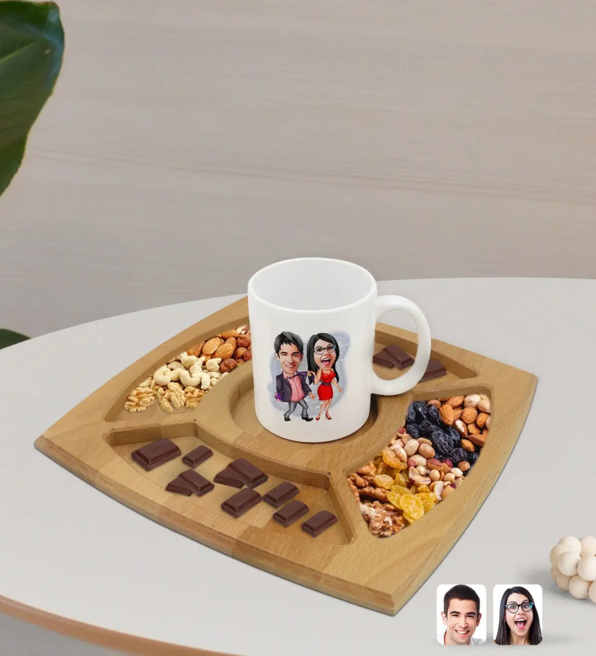 

Персонализированная белая кружка в стиле Дня Святого Валентина с 4 отделениями