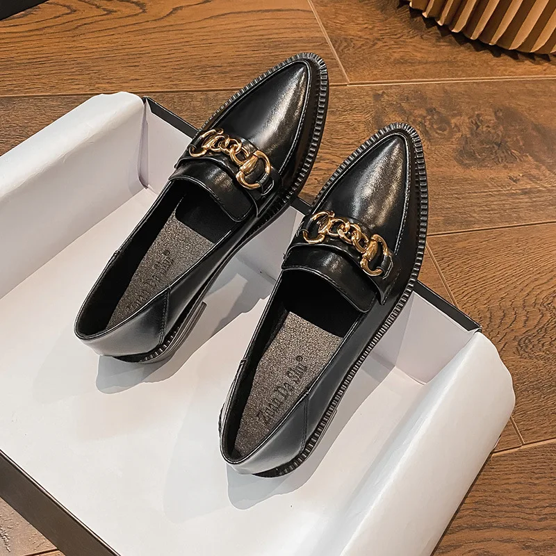 Woman Vulcanize Shoes 2022 New Women's Shoes Popular Spring and Autumn Single Shoes Comfortable Black Loafers Plus Size 41-42