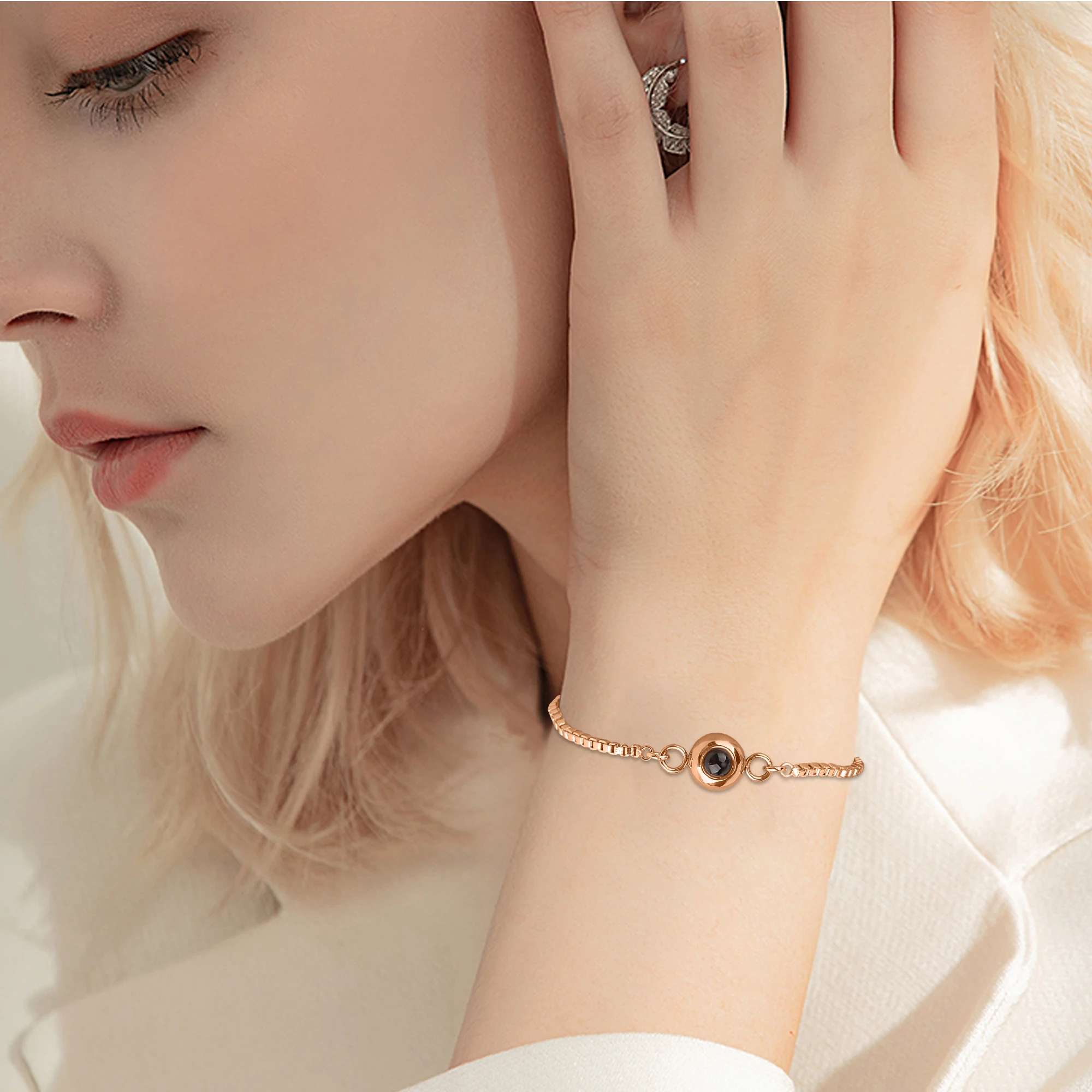 Photo customizable braceletPersonalized Circle Photo Projection Bracelet Couples Christamas Day Gift Custom Jewelry Birthday Lov