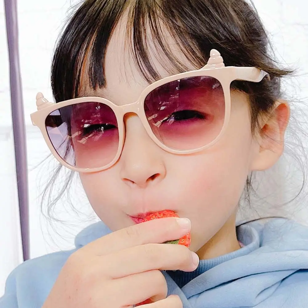 

Horn Shaped Summer Eyewear Cute Vintage Korean Style Horn Frame Sunglasses Kids Sunglasses Children Sunglasses