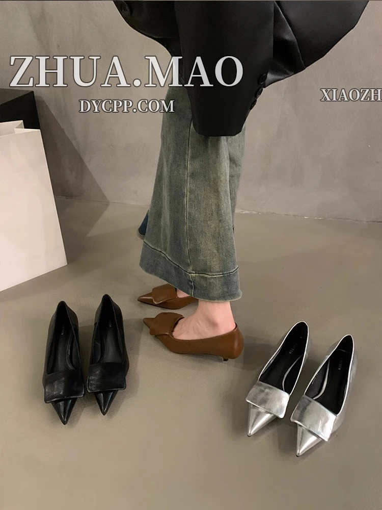 Женские одноступенчатые туфли с острым носком во французском стиле лето 2023 новые