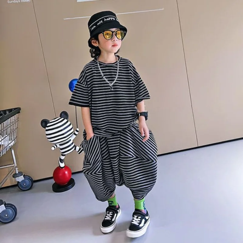 

Комплект одежды для мальчиков, однотонный свитшот и штаны в полоску, комплект одежды для детей 4, 6, 8, 10, 12, 14 лет, лето 2023