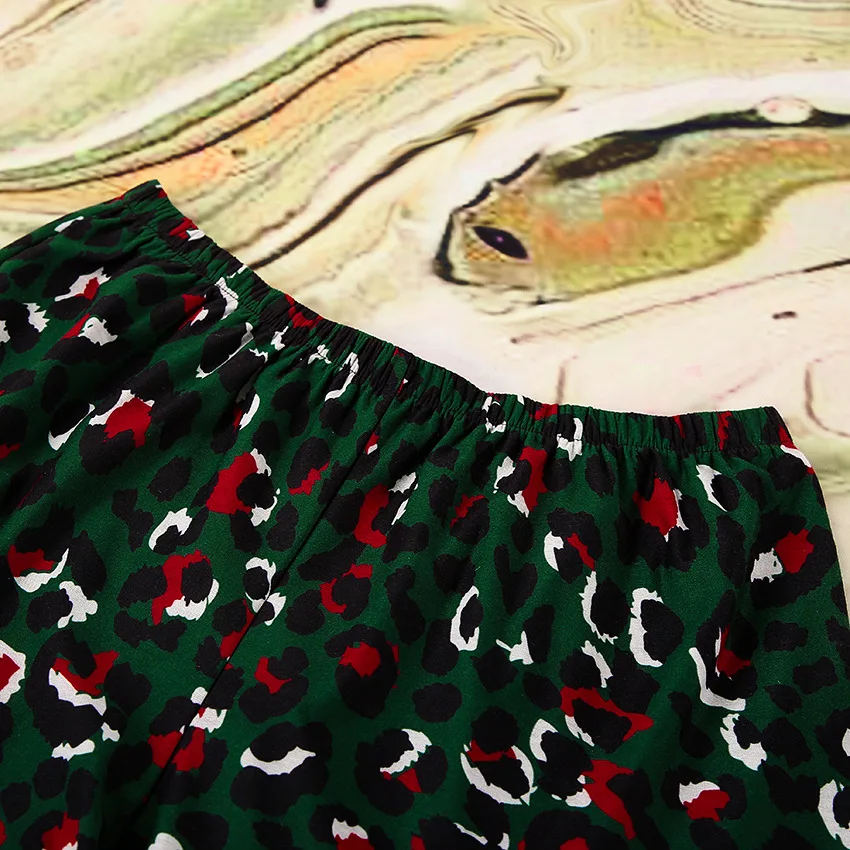 2022 New Design Crop Top and Short Women's Printing Pajamas Homewear European Styles Summer Two Pieces Set Casual Sleepwear