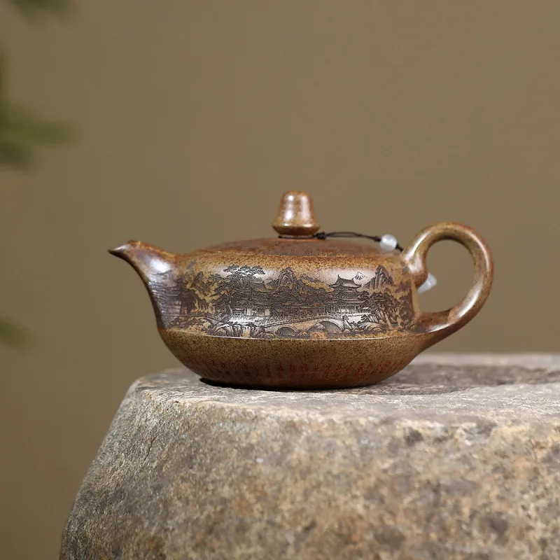 

Ручной чайник из фиолетовой глины Zisha 570 мл