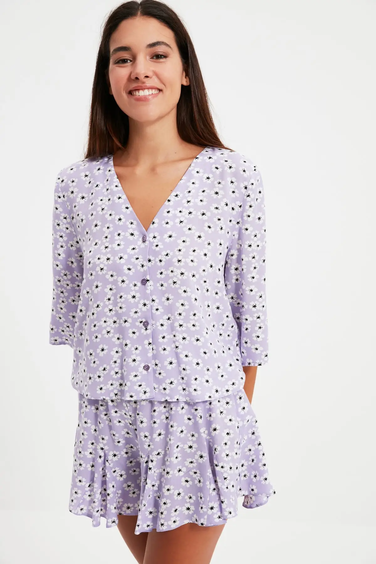 

Trendyol Floral Viscose Woven Pajamas set THMAW22PT0204
