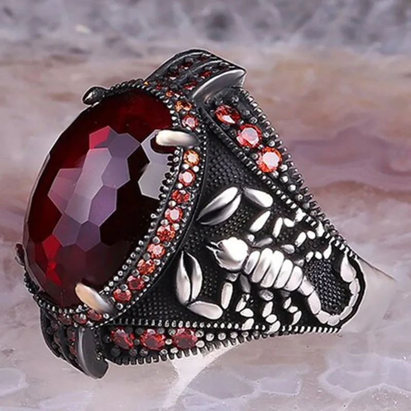 

Turkish Red Gem Scorpion Ring Inlaid Diamond Men's Banquet Party Ring Fashion Personality High-end Wedding Wedding Jewelry