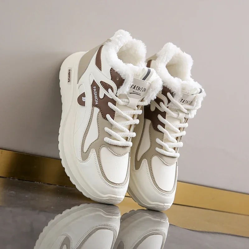 Женские зимние массивные кроссовки на меховой подкладке из искусственной кожи