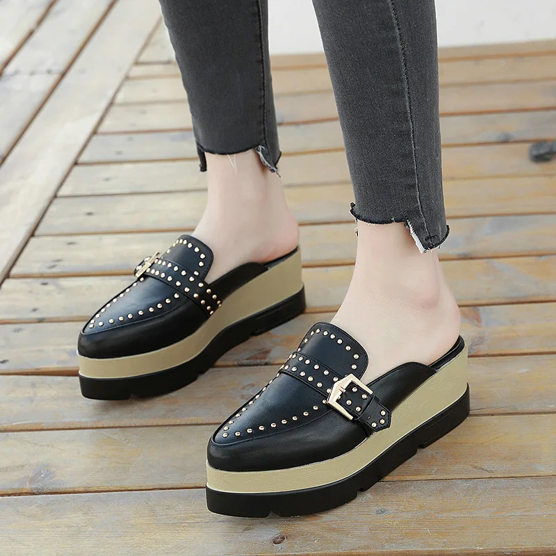 

Шлепанцы с заклепками, повседневная обувь на низкой платформе