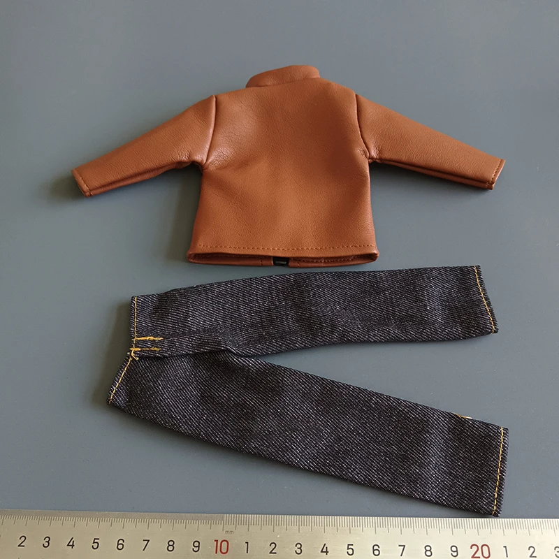 Кожаная куртка и джинсы для фигурок Foyunde 1/6