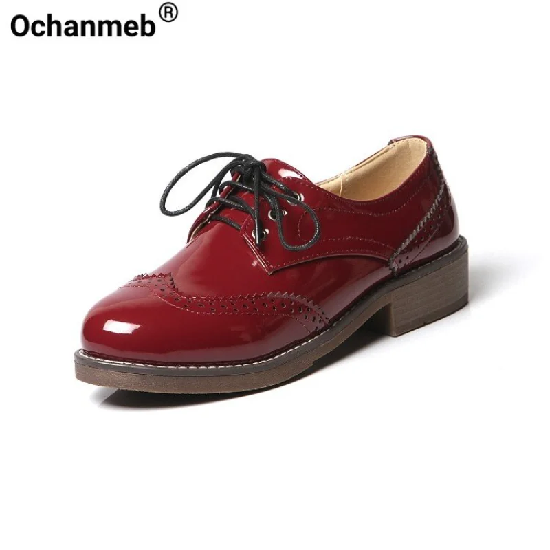 

Ochanmeb Women Patent Leather Brogue Shoes Carved Hollow Out Lace-up Flat Shoe Ladies Burgundy Casual Office Creeper Flats 33-43