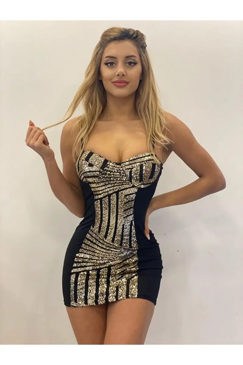 

Hanging back part diving sequin dress