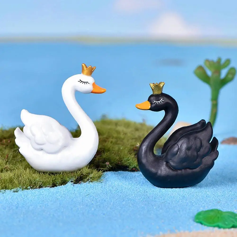 

Mini Black White Swan Home Decor Miniature Fairy Garden Animal Decoration Statue Model Desk Accessories Ornament Figure Fig O2j9