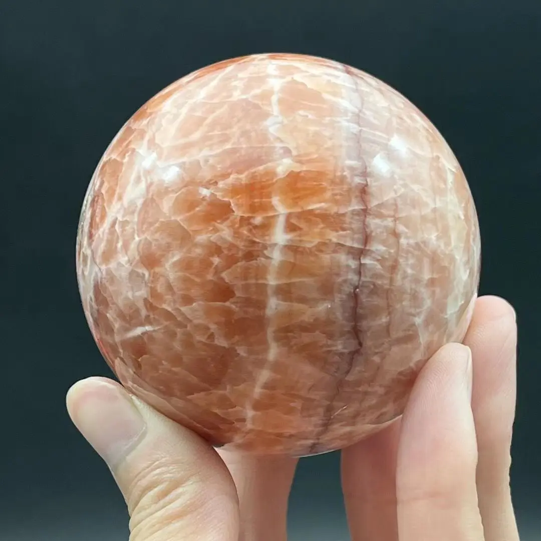 

Natural Red striped quartz ball crystal ball healing ball furnishing articles raw ore specimens Alleviate fatigue stone